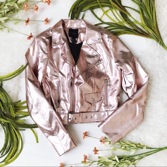 Forever 21 Jackets & Blazers - Metallic Pink Faux Leather Moto Jacket